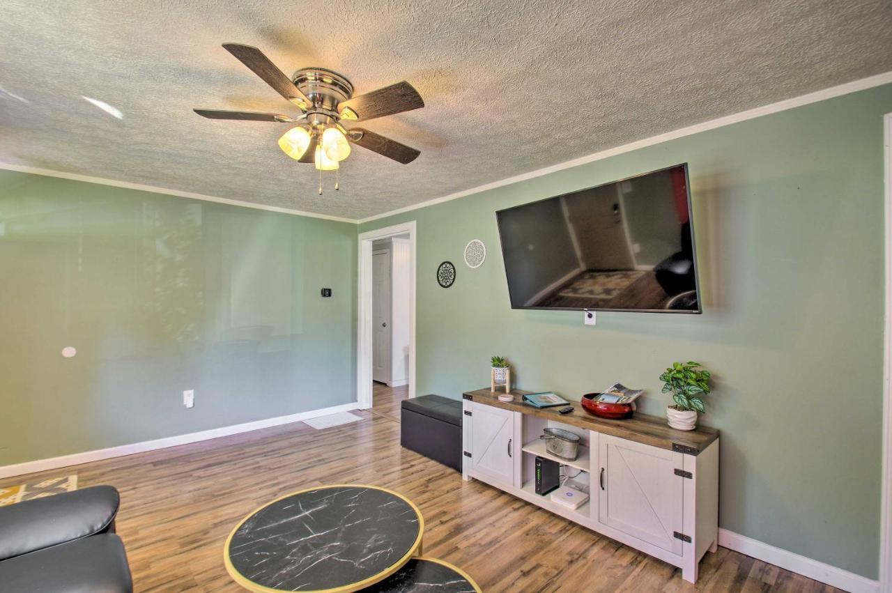 Dog-Friendly Fayetteville Home With Hot Tub! Eksteriør bilde
