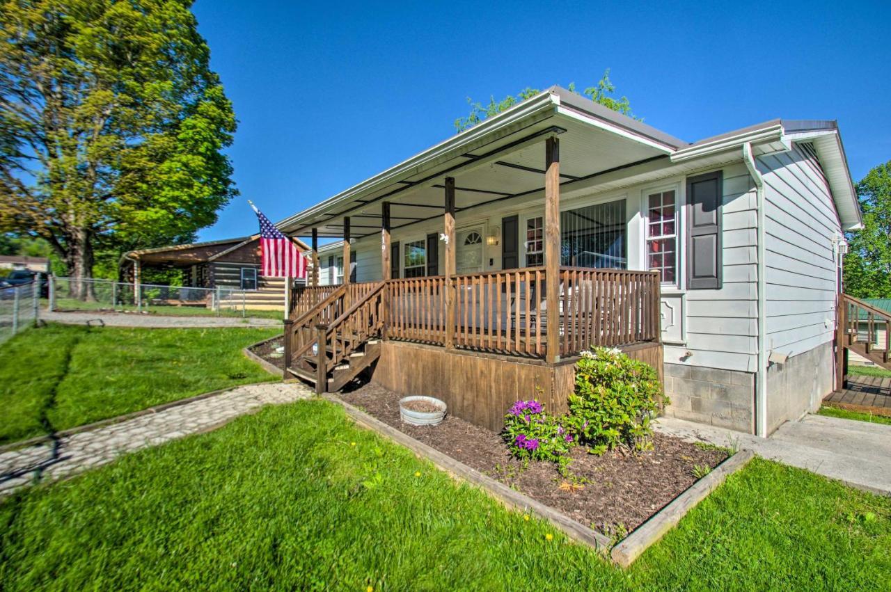 Dog-Friendly Fayetteville Home With Hot Tub! Eksteriør bilde